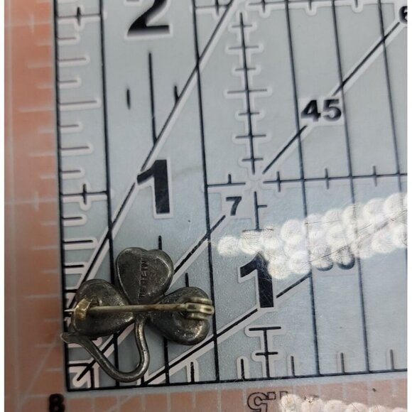 Sterling Abalone 3 Leaf Clover Pin Antique 925 C Clasp Small Silver Pin - Picture 2 of 8